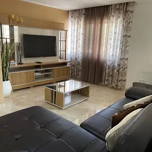 Appartement Avenida, Praia